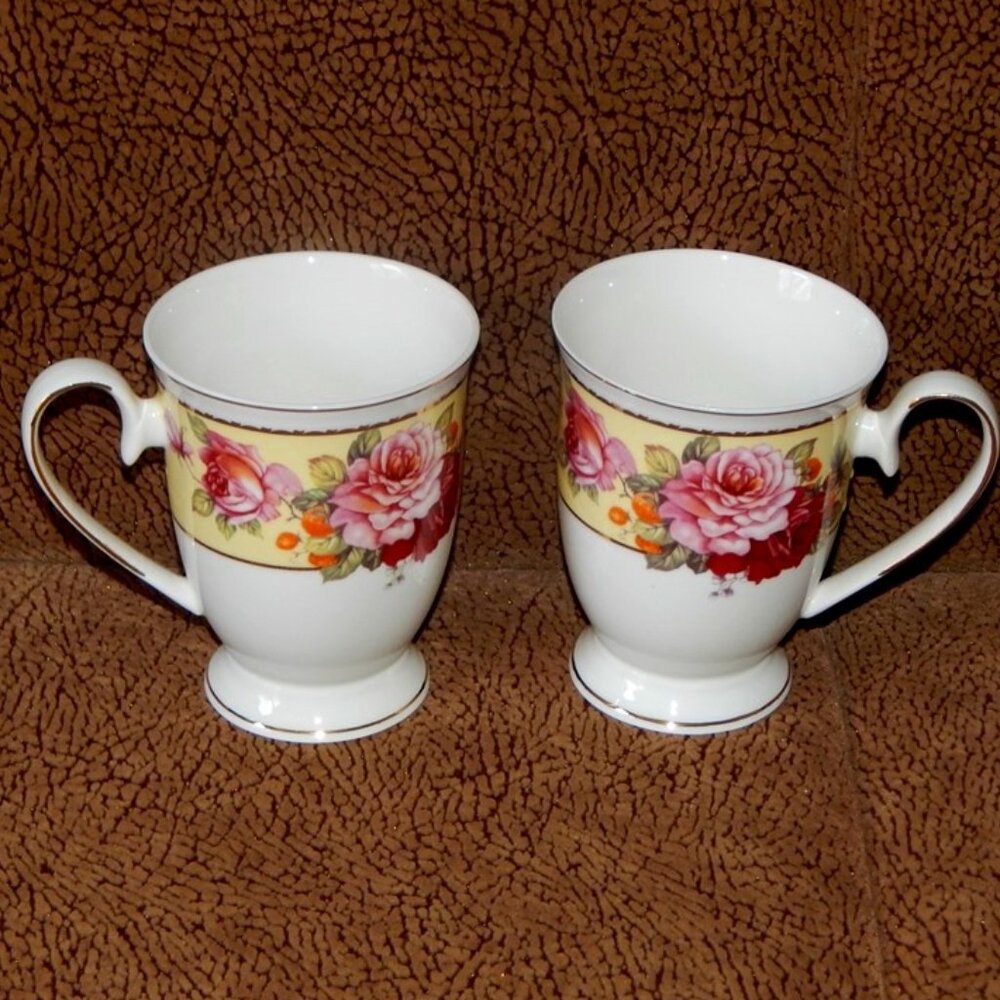 GRACE TEAWARE Fine Porcelain Roses Gold Trim Footed Tea Coffee 2 Set Cup 9oz NEW